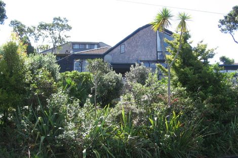 Photo of property in 1/98 Churchill Road, Murrays Bay, Auckland, 0630
