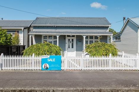 Photo of property in 36 Victoria Street, Masterton, 5810
