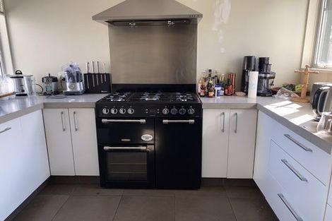 Photo of property in 22 Kilmarnock Street, Riccarton, Christchurch, 8011