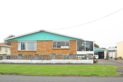 Photo of property in 42 Parris Street, Waitara, 4320