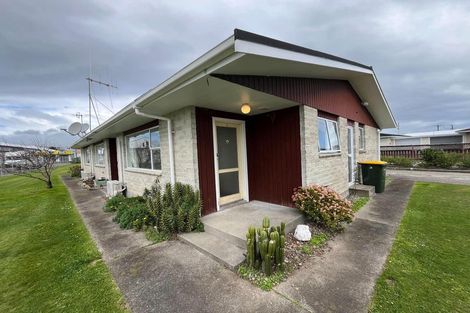 Photo of property in 44 Cambridge Street, Levin, 5510