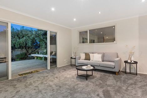 Photo of property in 53a Lismore Street, Merrilands, New Plymouth, 4312