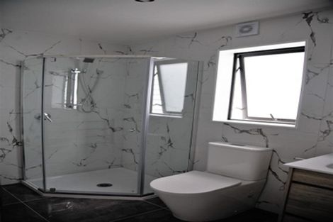 Photo of property in 142b Rangitoto Road, Papatoetoe, Auckland, 2025