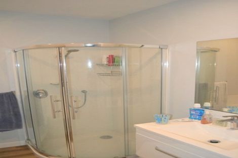 Photo of property in 9/32 Dr Taylor Terrace, Johnsonville, Wellington, 6037