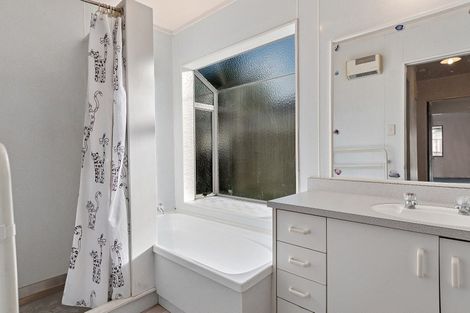 Photo of property in 127a Darraghs Road, Brookfield, Tauranga, 3110