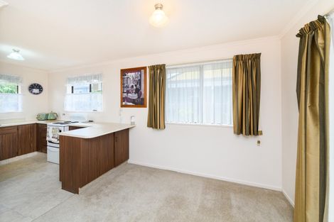 Photo of property in 4/64 Albert Street, Palmerston North, 4414