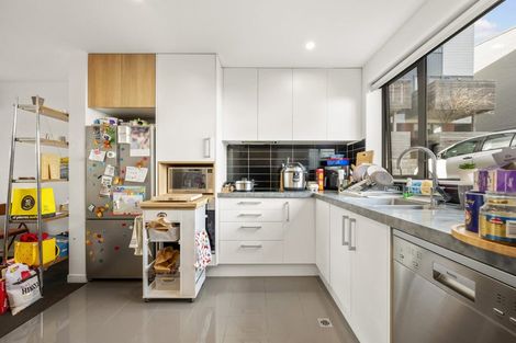 Photo of property in 8/24 Princess Terrace, Newtown, Wellington, 6021