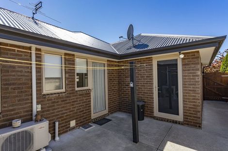 Photo of property in 10 Holly Place, Rangiora, 7400