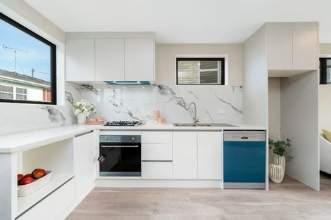 Photo of property in 15a Joyce Street, Pahurehure, Papakura, 2113