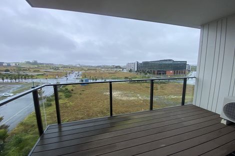 Photo of property in 502/3 Kaipiho Lane, Albany, Auckland, 0632