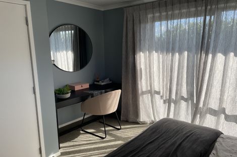 Photo of property in 16 Archibald Drive, Wainui, 0932