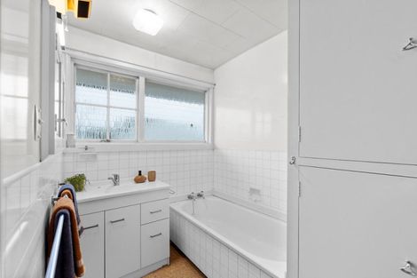 Photo of property in 2/48 Main North Road, Papanui, Christchurch, 8052