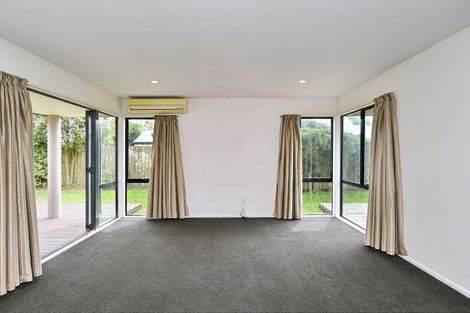 Photo of property in 137 Kotuku Crescent, Woolston, Christchurch, 8023