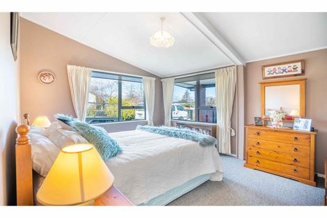 Photo of property in 30 Fache Street, Clyde, 9330