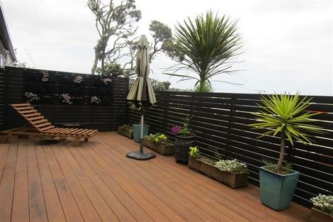 Photo of property in Wilk Heights, 2/8 Wilk Lane, Browns Bay, Auckland, 0630