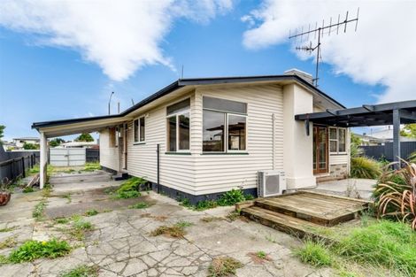 Photo of property in 2 Wycliffe Street, Onekawa, Napier, 4110