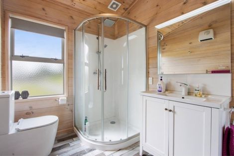 Photo of property in 28 Sandleigh Drive, Athenree, Katikati, 3177