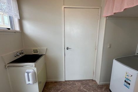 Photo of property in 15 Nelson Street, Waitara, 4320