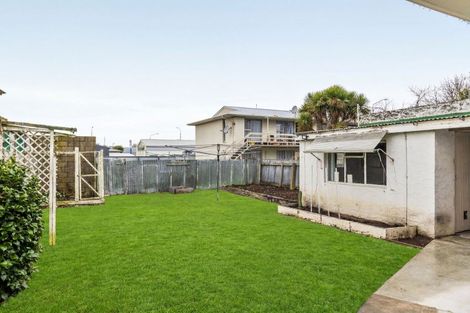 Photo of property in 18 Good Street, Rangiora, 7400
