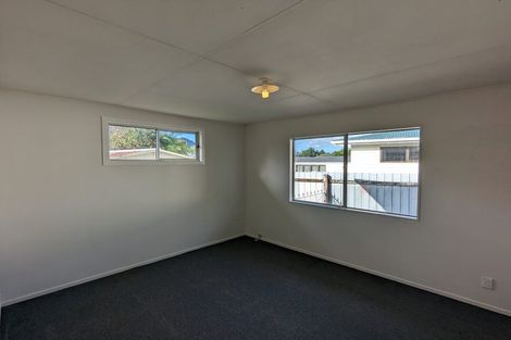 Photo of property in 49 Bonnie Glen Crescent, Ebdentown, Upper Hutt, 5018