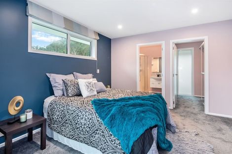 Photo of property in 70 Banks Boulevard, Whitby, Porirua, 5024