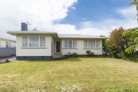 Photo of property in 17 Kaituna Street, Milson, Palmerston North, 4414