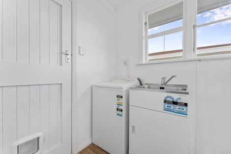 Photo of property in 8 Victoria Avenue, Pahiatua, 4910