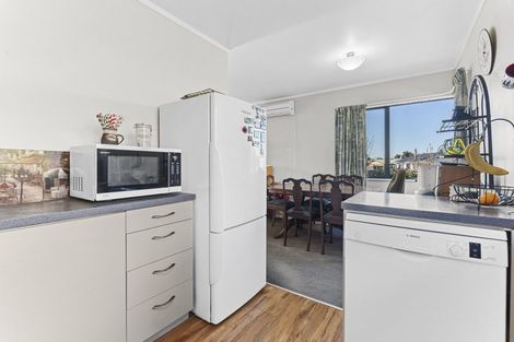 Photo of property in 26 Meade Place, Bell Block, New Plymouth, 4312