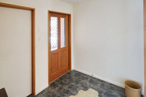 Photo of property in 2/58 Sawyers Arms Road, Northcote, Christchurch, 8052