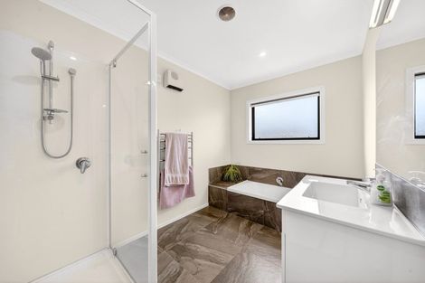 Photo of property in 2 Craigmillar Street, Solway, Masterton, 5810