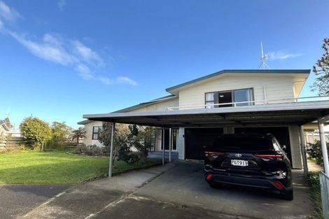Photo of property in 19 Sandstrom Grove, Feilding, 4702