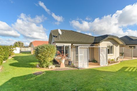 Photo of property in 9 Foxtail Fern, Kelvin Grove, Palmerston North, 4414