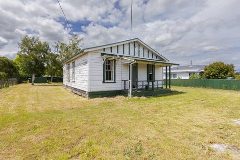 Photo of property in 60 Sydney Street, Takapau, 4203