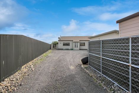 Photo of property in 11a Chaffey Street, Foxton Beach, Foxton, 4815