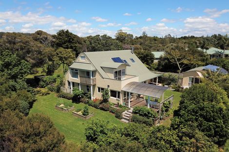 Photo of property in 25 Edkins Road, Kerikeri, 0230