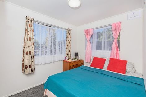 Photo of property in 10a Hamblyn Place, Ranui, Auckland, 0612