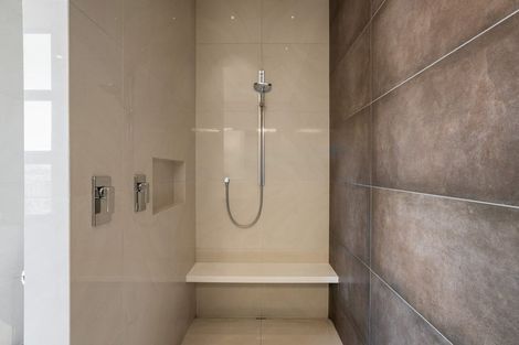 Photo of property in 16 Hayes View Lane, Lake Hayes, Queenstown, 9371