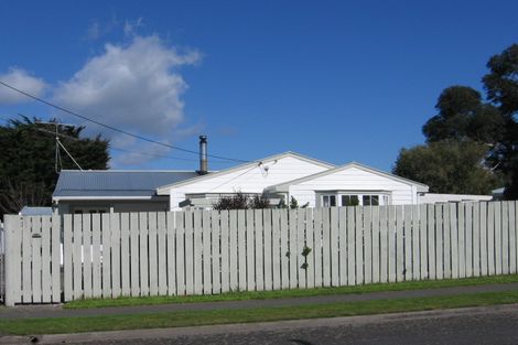 Photo of property in 36 Harrison Street West, Featherston, 5710