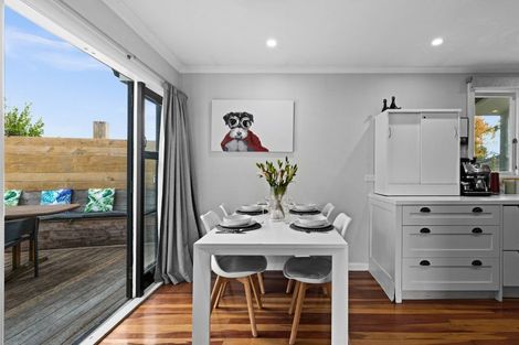 Photo of property in 9 Elliott Crescent, Havelock North, 4130