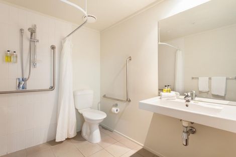 Photo of property in Atlas Apartments, 7/49 Maunganui Road, Mount Maunganui, 3116