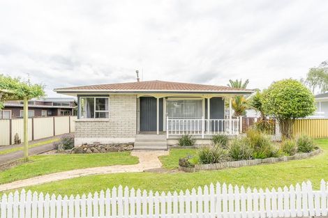 Photo of property in 14 Storey Avenue, Forest Lake, Hamilton, 3200