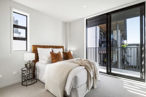 Photo of property in 7c Windlass Street, Long Bay, Auckland, 0630