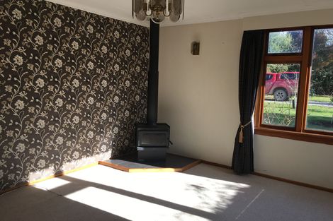 Photo of property in 14 Bluff Hill Road, Waianakarua, Oamaru, 9495