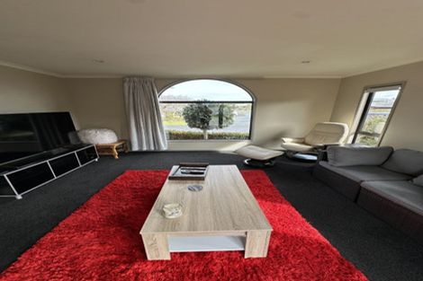 Photo of property in 18 Maccallum Court, Rototuna, Hamilton, 3210