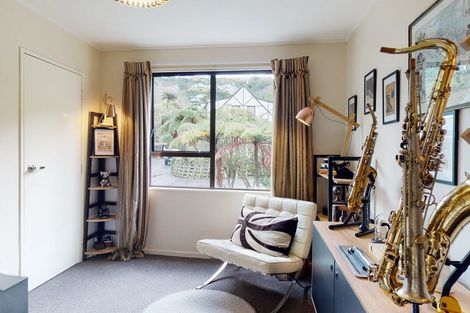 Photo of property in 2/75 Delhi Crescent, Khandallah, Wellington, 6035