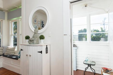 Photo of property in 586 Aberdeen Road, Te Hapara, Gisborne, 4010