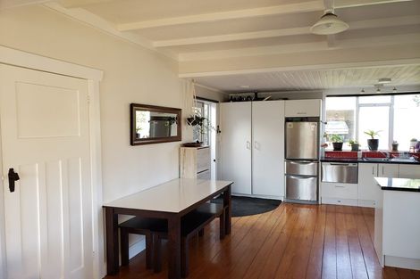 Photo of property in 18 Princes Street, Fitzroy, New Plymouth, 4312