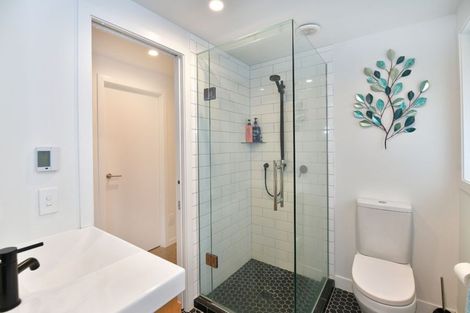 Photo of property in 7 Tree Fern Trail, Campbells Bay, Auckland, 0630