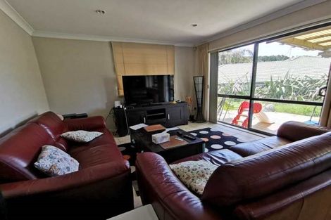 Photo of property in 25 Brigham Young Drive, Albany, Auckland, 0632