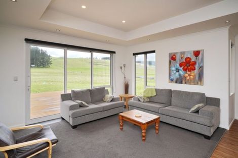 Photo of property in 330 Catherwoods Road, Cust, Rangiora, 7471